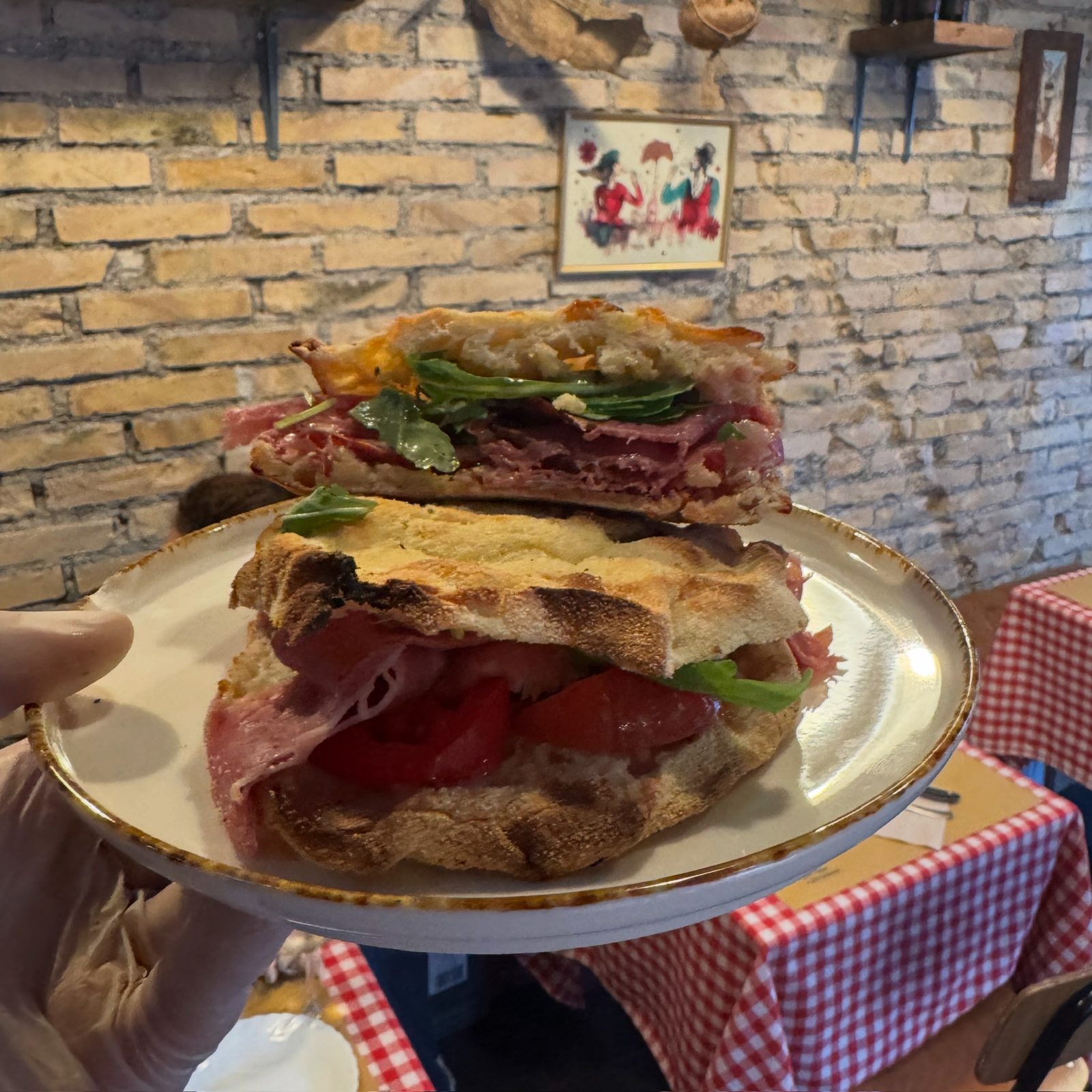Focaccia farcita